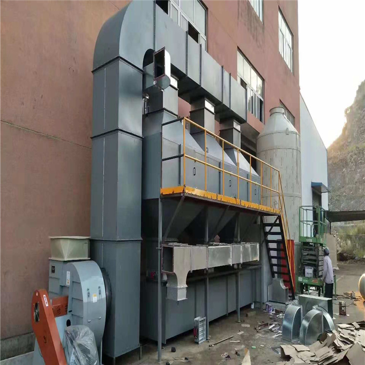 煙臺噴漆廢氣處理設(shè)備設(shè)計(jì)方案誠信互利